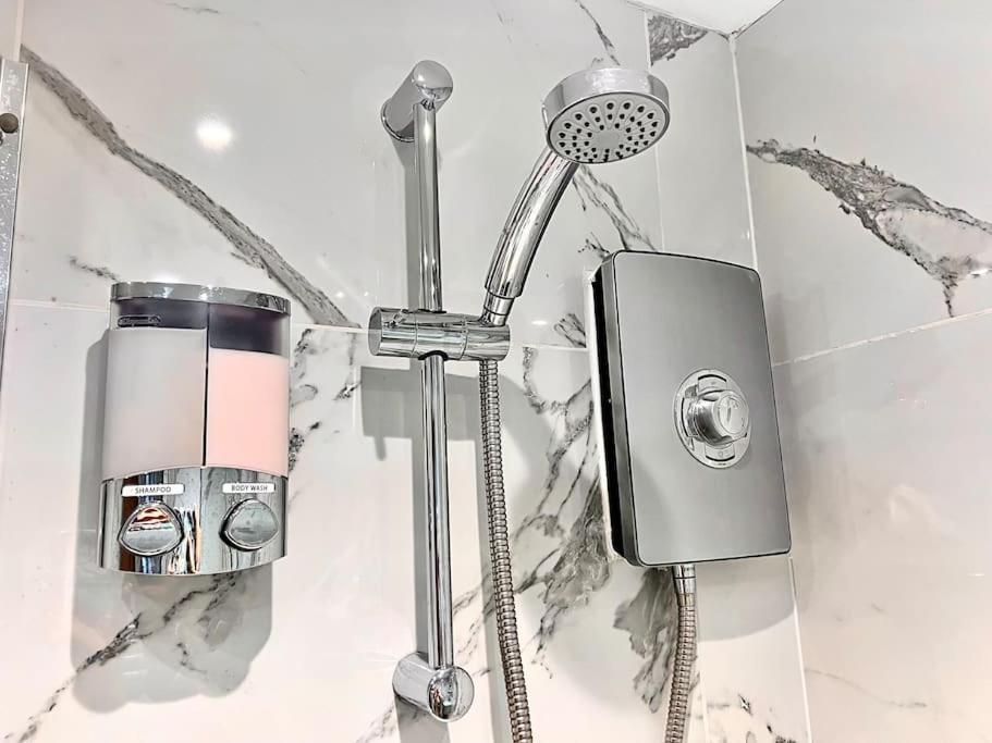 Luxury Studio In City Centre 南安普敦 外观 照片